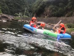 -安吉龙王山峡谷漂流