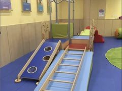 -金宝贝早教(富力广场中心)