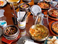 -百年石锅饭(阿里郎美食街店)