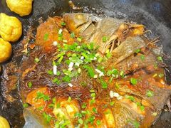 -鱼窝棚柴火铁锅炖(富山屯店)