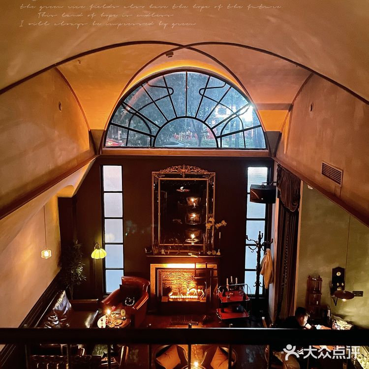成都探店|快来探寻古堡酒吧的神奇秘密🕍