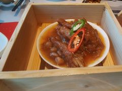 百合酱汁蒸鸡爪-馋遇江南·精致湖景雅宴(东方之门店)