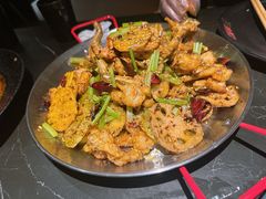招牌香锅牛蛙-红盔甲·小龙虾(人民广场店)