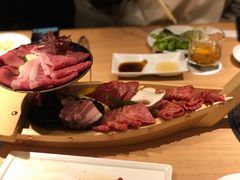 -和牛放题的殿堂 肉屋横丁(秋叶原店)