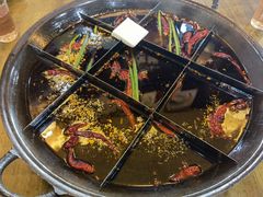 -正南齊北重庆老火锅(光华村直营店)