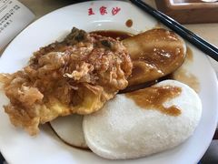 排骨年糕-王家沙点心店(西康路店)
