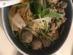 越南火车头河粉-港丽餐厅(高德置地店)