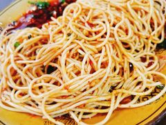 -一品红烧鸭特色川菜(三岔湖店)