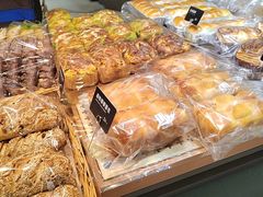 -红跑车蛋糕世界(网巾市店)
