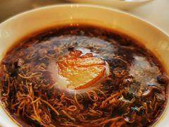 珍宝带子酸辣汤-金轩中餐厅 Jin Xuan(浦东丽思卡尔顿酒店)