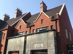 -钟书阁(松江泰晤士小镇店)