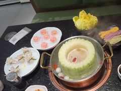 -得意咚瓜·顺德鱼生·冬瓜火锅(深圳首店)