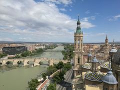 -皮拉尔圣母圣殿主教座堂