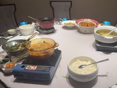 -香山湖渔家大院