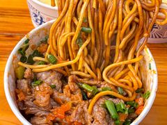 -罗氏热干牛肉面馆(玫瑰街总店)