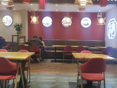 大堂-肘子酥·天津菜·特色捞面(德云社店)