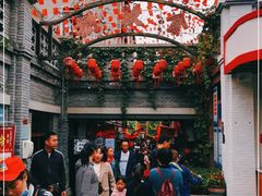 -陈仓老街美食天地