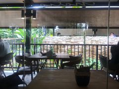 -植物园哈利亚餐厅