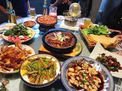 -金饭碗家宴(中兴路店)