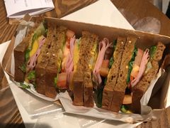 -星巴克臻选(深圳华强北茂业店)