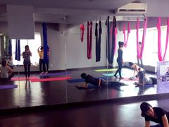 -舞佳舞空中瑜伽馆