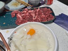 -牛村来人潮汕牛肉火锅(西单店)