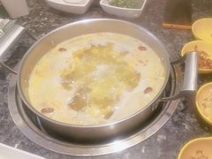 -一席地·本地鸡窝·杭帮鸡火锅(萧山银隆百货店)