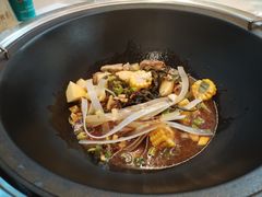 -人民公社铁锅炖·东北菜(卫国道店)
