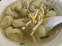 -老西白点心店