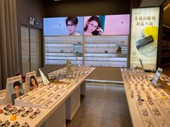 -罗伯特眼镜·蔡司官方授权(前海桂湾店)