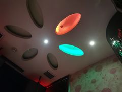 -GAGA主题量贩式KTV平价店(工大店)