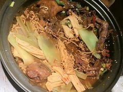 -张翻越·川渝冒菜·武汉黑鸭煲(城北万象城店)