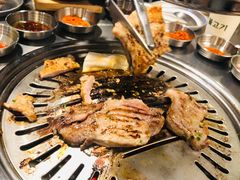 -馥二代韩式烤肉 2세대 불고기(喷水池店)