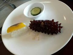 -荣誉国际酒店-云顶旋转餐厅