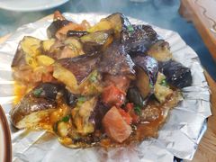 红烧肉焖茄子-鲜塘宴·千岛湖大鲫鱼(南湖店)