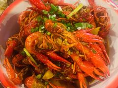 -冶建镜子·老南昌大排档·江西虾王(总店)