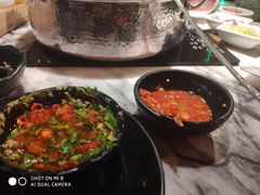 -左庭右院鲜牛肉火锅(金山万达店)
