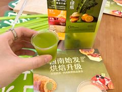 -奈雪的茶(亨特国际广场店)