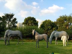 静安雕塑公园-静安雕塑公园