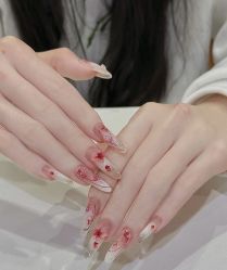 -桃色美甲沙龙