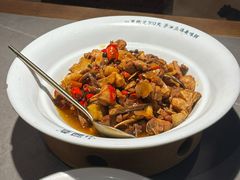 -山涧肴·湘味家肴(松岗满纷天地店)