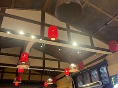 -富正毅三下锅·湘西韵味(天门山索道店)