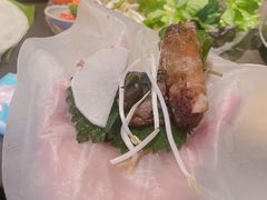 -大头虾越式风味餐厅(光明广场店)