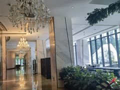 -上海虹桥西郊假日酒店