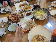 -聚首堂·特色小吃·肘子(什刹海德胜门店)