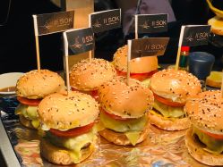 -广州中心皇冠假日酒店·宴会厅