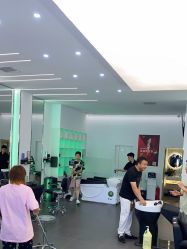 -BUTY HAIR 比帝专业烫染店