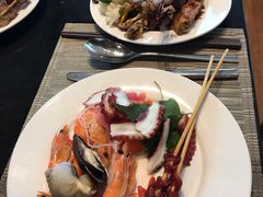 -飨食汇全日制餐厅·昆山皇冠假日酒店(九方店)