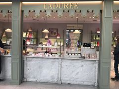 -ladurée(戴高乐机场T 2F店)