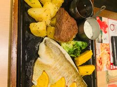 烤海鲈鱼牛排拼盘-必胜客(机场路店)